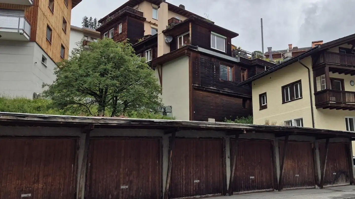 Garage singolo in affitto - Hubelstrasse 19, 7050 Arosa