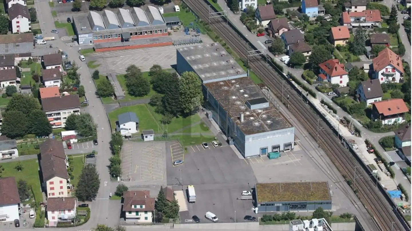 Outdoor parking space for rent - 4528 Zuchwil