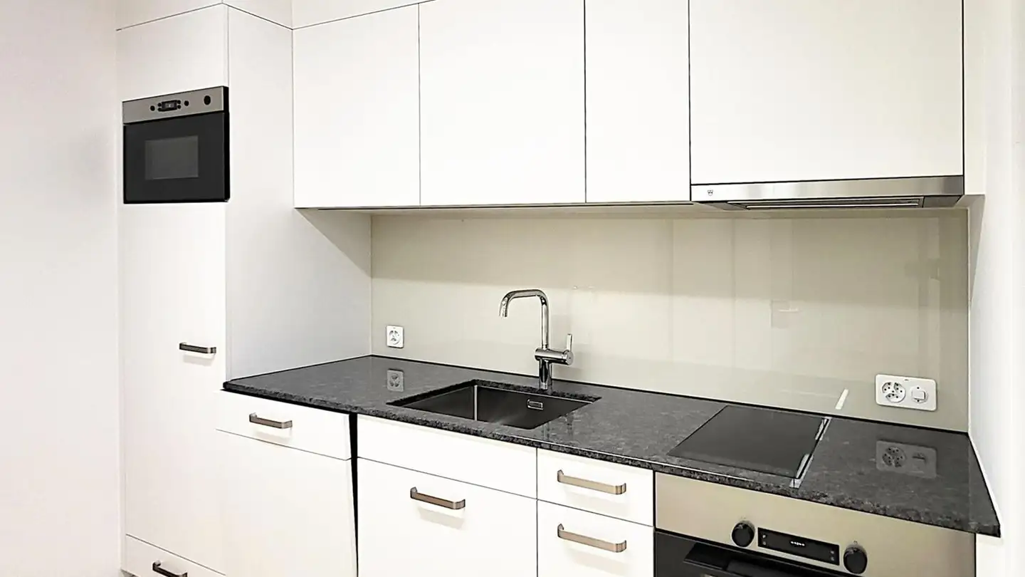 Bureau à louer - Rue De Flore / Florastrasse 16, 2502 Biel/Bienne