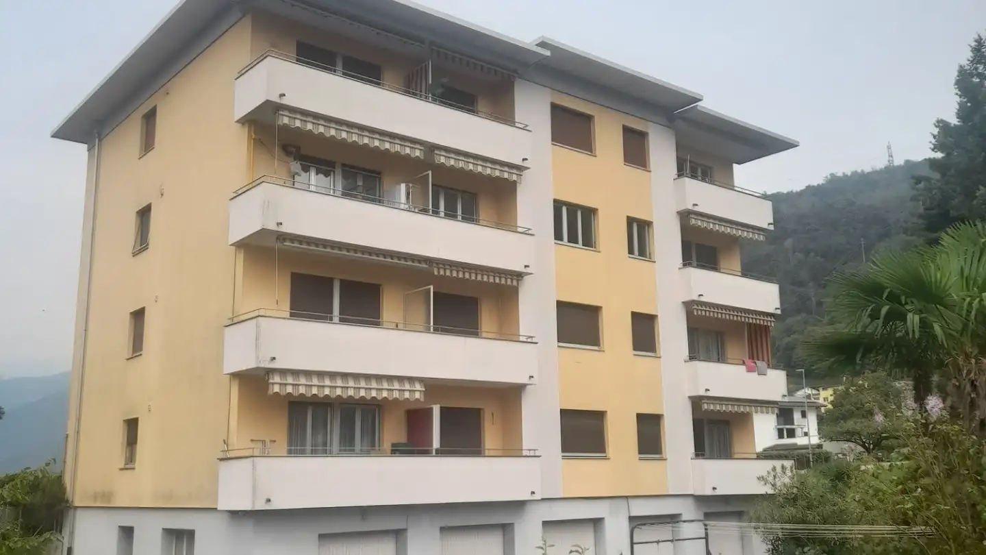 Appartement à vendre - 6572 Quartino