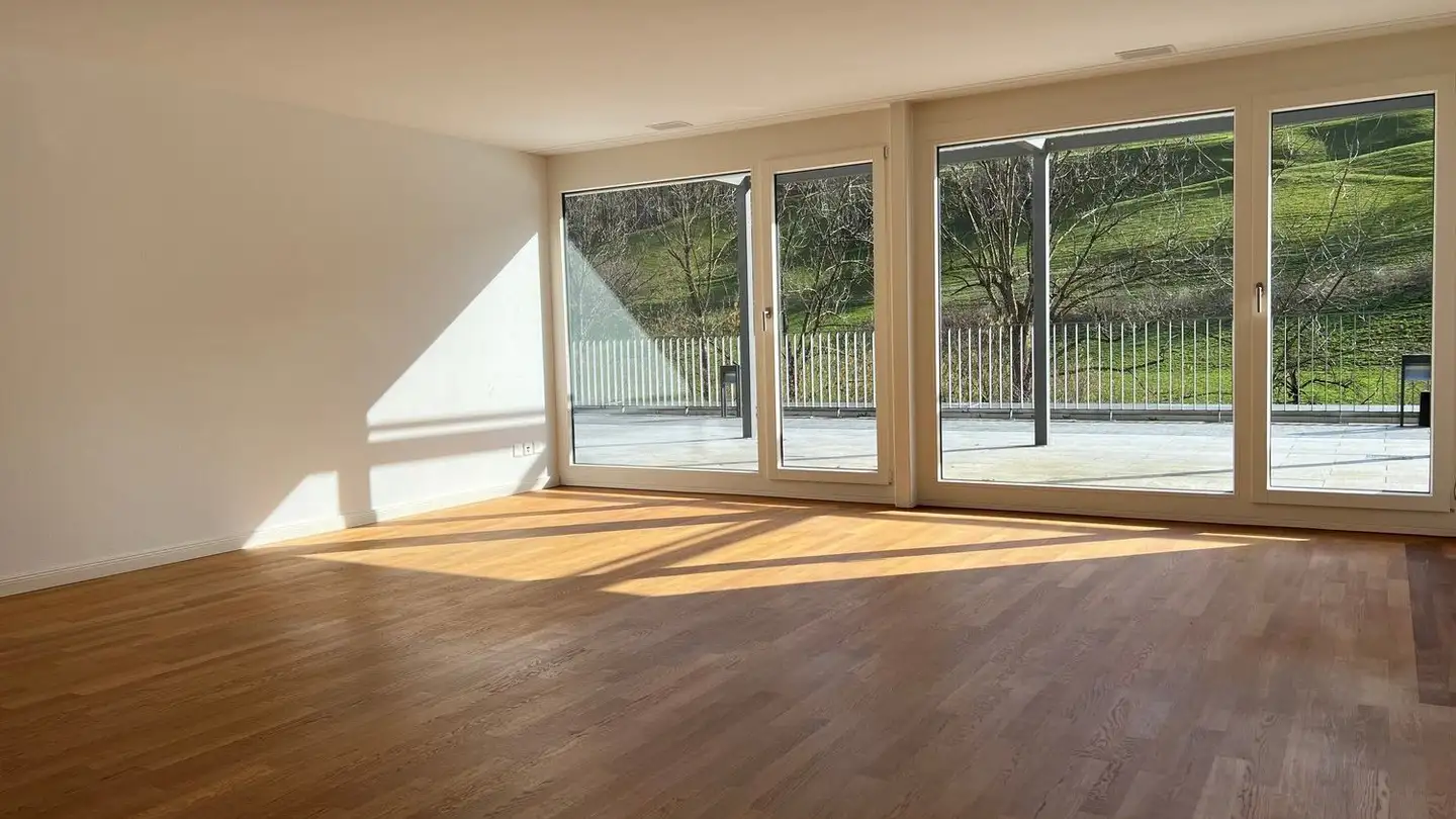 Terrassenwohnung mieten - Sonnenrain, 8832 Wollerau