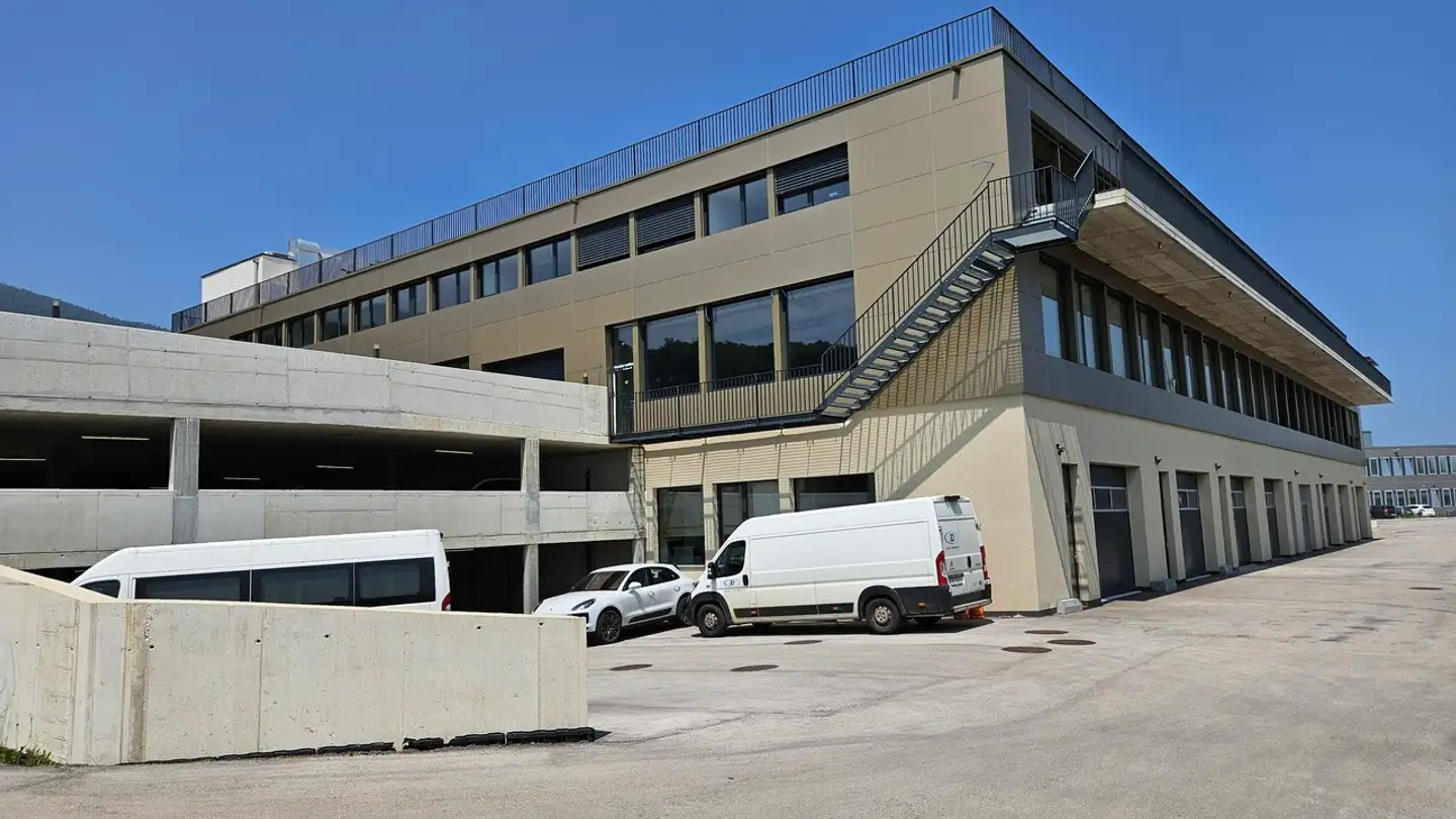 Commercial for sale - Chemin Des Chapons-Des-Prés 13, 2022 Bevaix - Photo 2