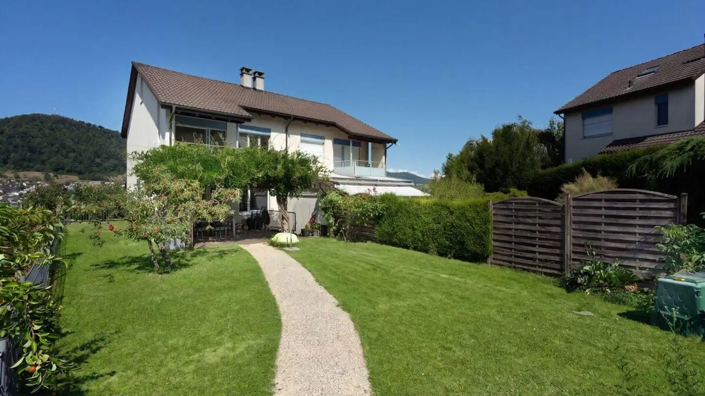 Einfamilienhaus kaufen - Bündtenstrasse, 4415 Lausen