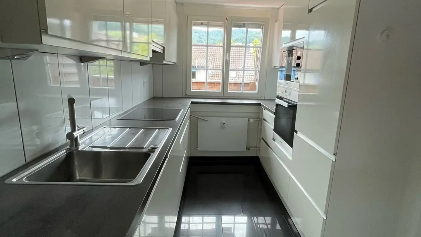 Apartment for rent - Hauptstrasse 72, 4450 Sissach - Photo 2