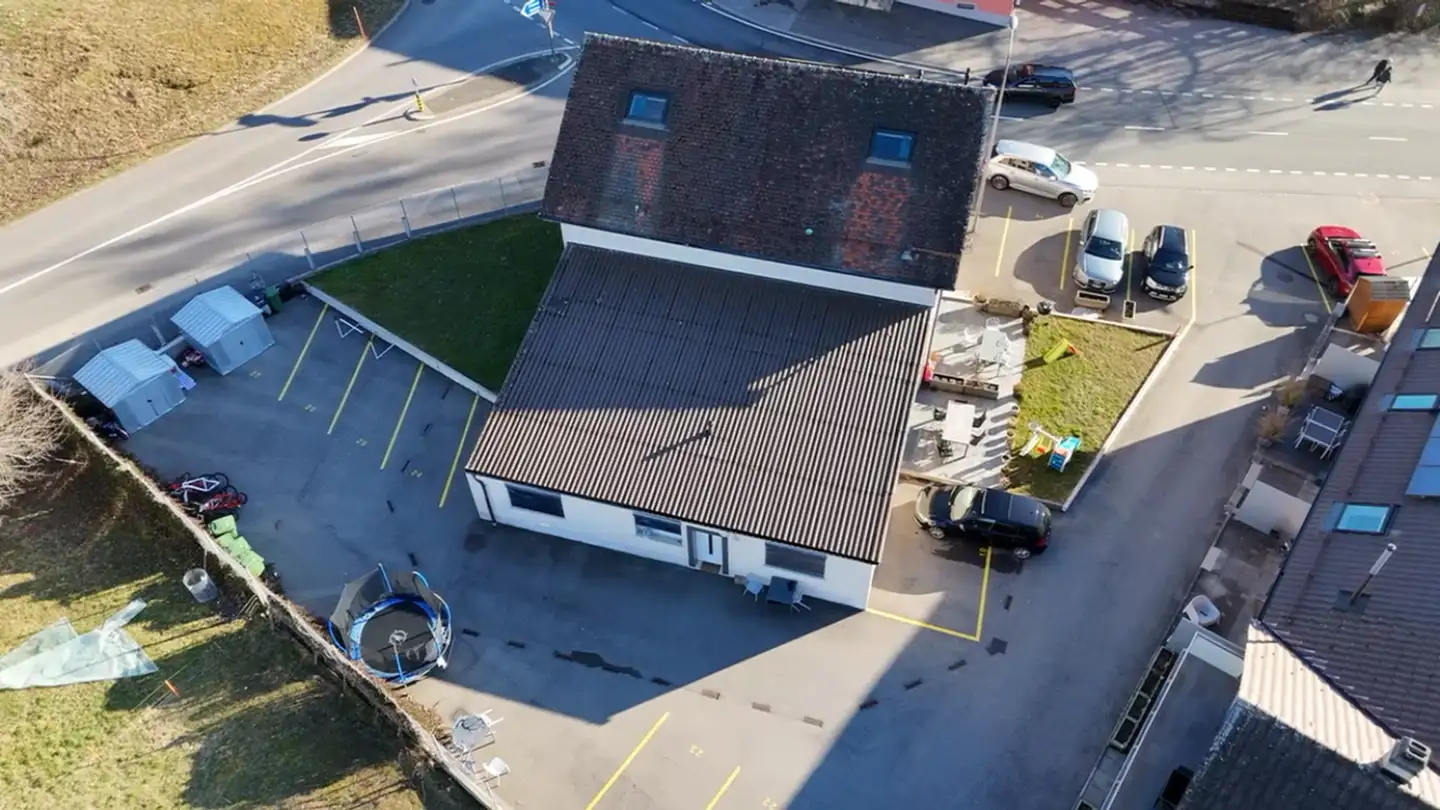 Mischgenutztes Gebäude kaufen - 1608 Oron-le-Châtel