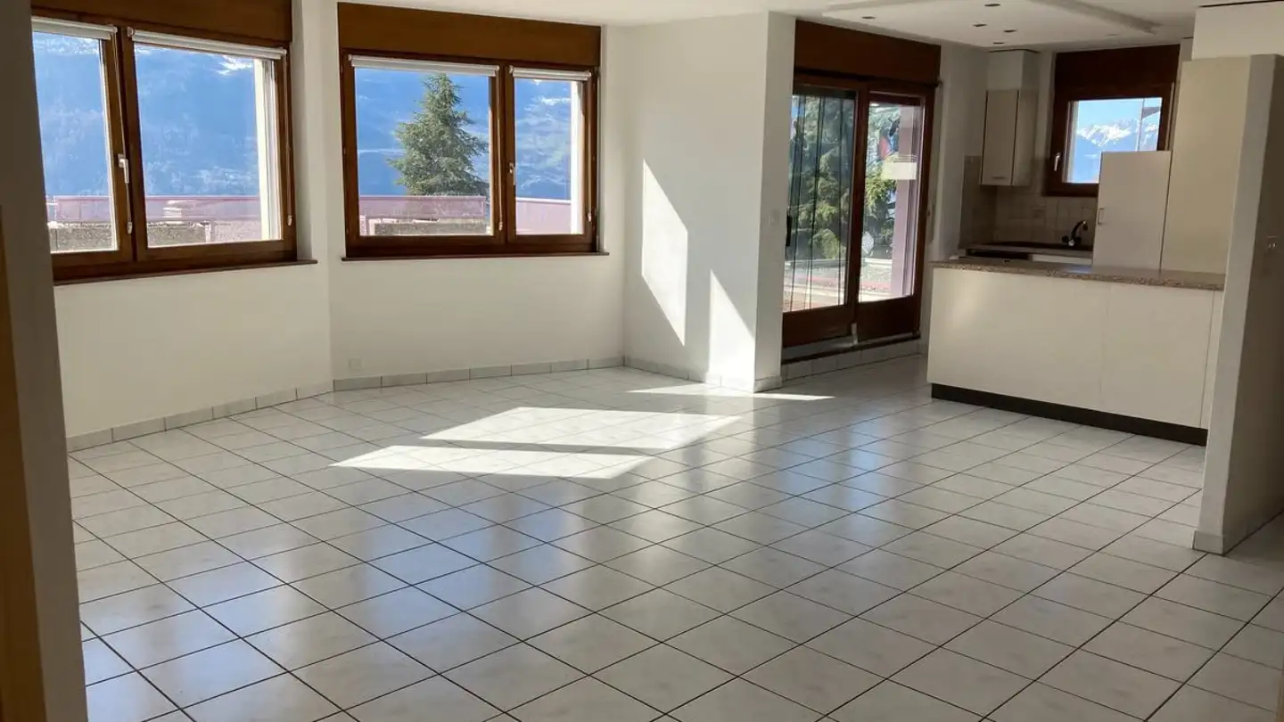 Apartment for rent - Route De Collombé, 1976 Erde