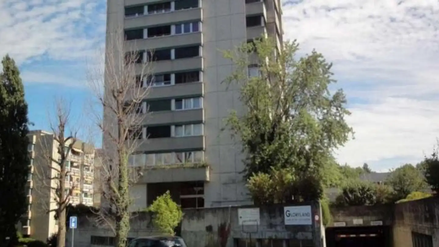 Überdachter Motorradparkplatz mieten - Rue de la Mouline 2, 1022 Chavannes-près-Renens