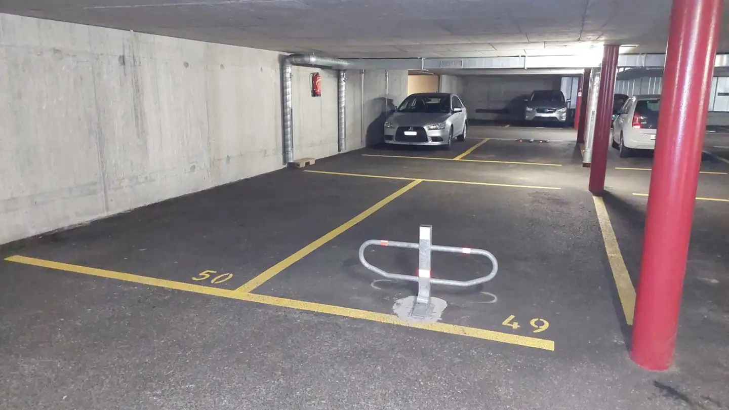 Outdoor parking space for sale - Avenue De La Gare 52, 1920 Martigny