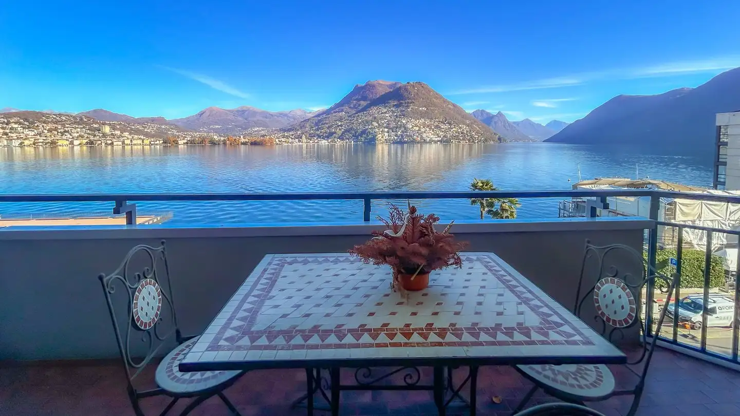 Appartement meublé à louer - Riva Paradiso, 6900 Paradiso