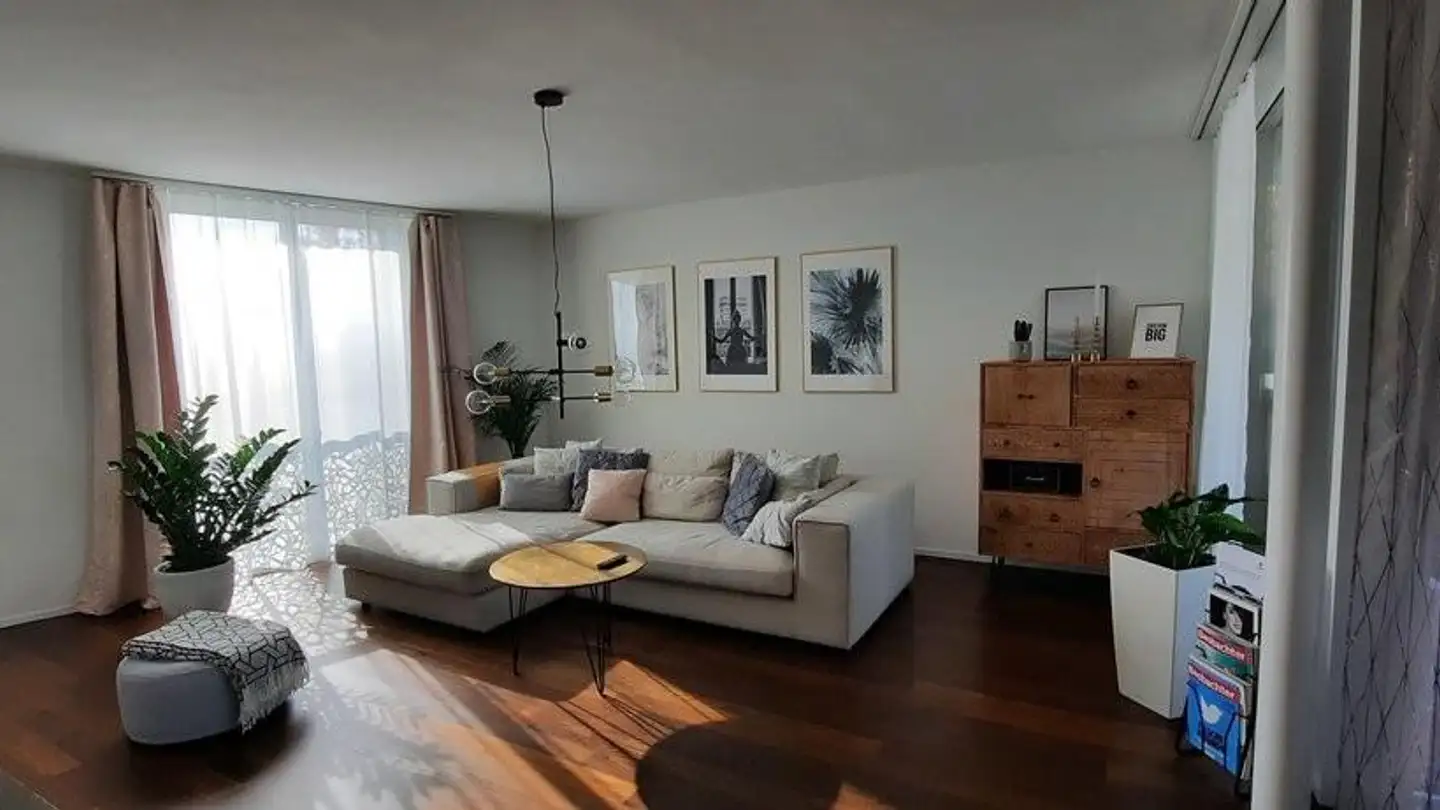 Wohnung mieten - Stationsstrasse 3, 8107 Buchs ZH