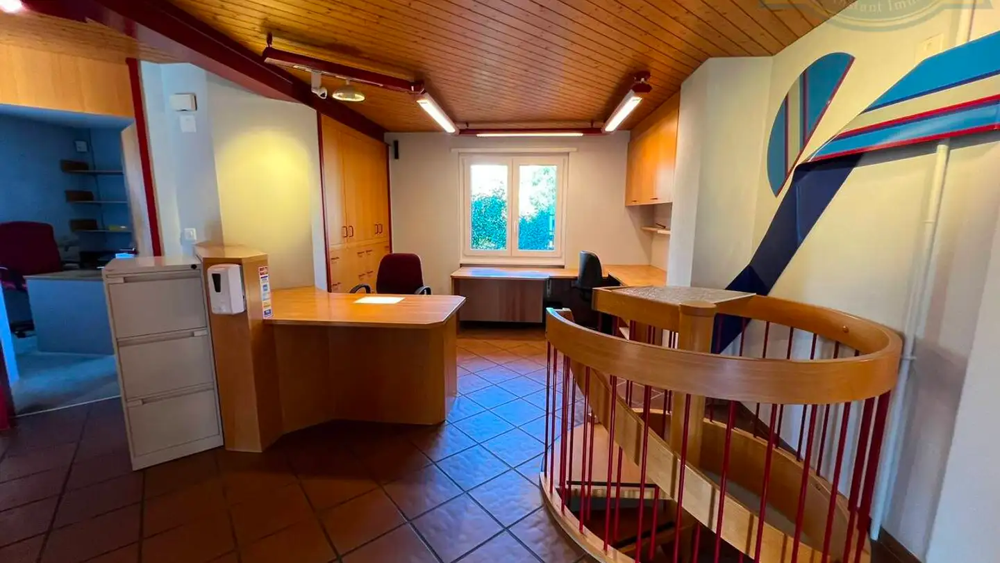 Commercial for rent - Rue Du Jura 23, 2900 Porrentruy