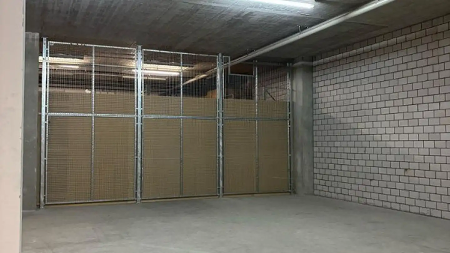 Storage space for rent - Chriesbaumstrasse 2, 8604 Volketswil - Photo 2