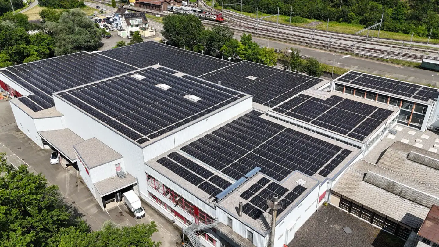 Office space for rent - Bahnhofstrasse 44, 5322 Koblenz