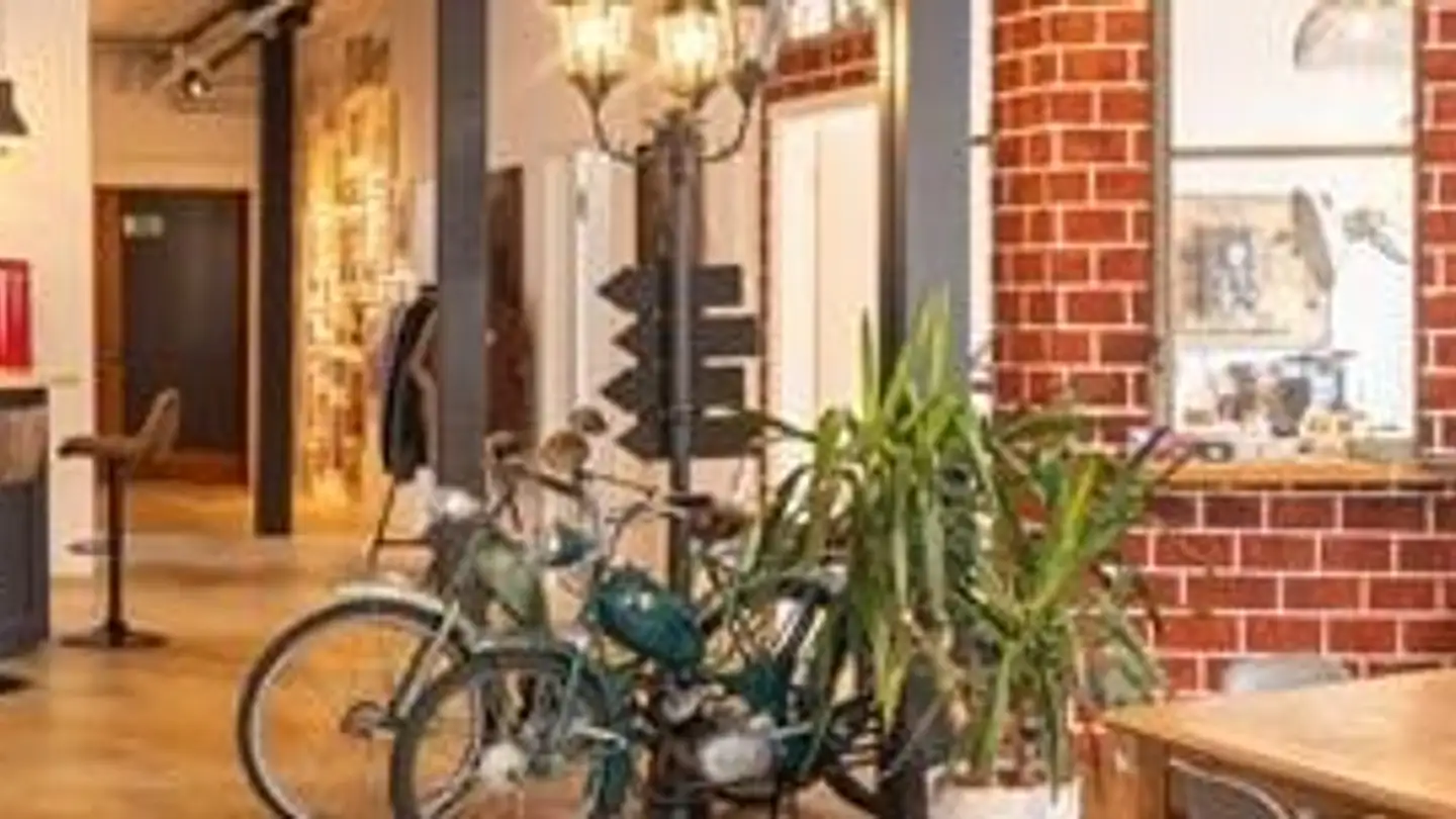 Bureau à louer - Zürcherstrasse 47, 8620 Wetzikon ZH - Photo 2