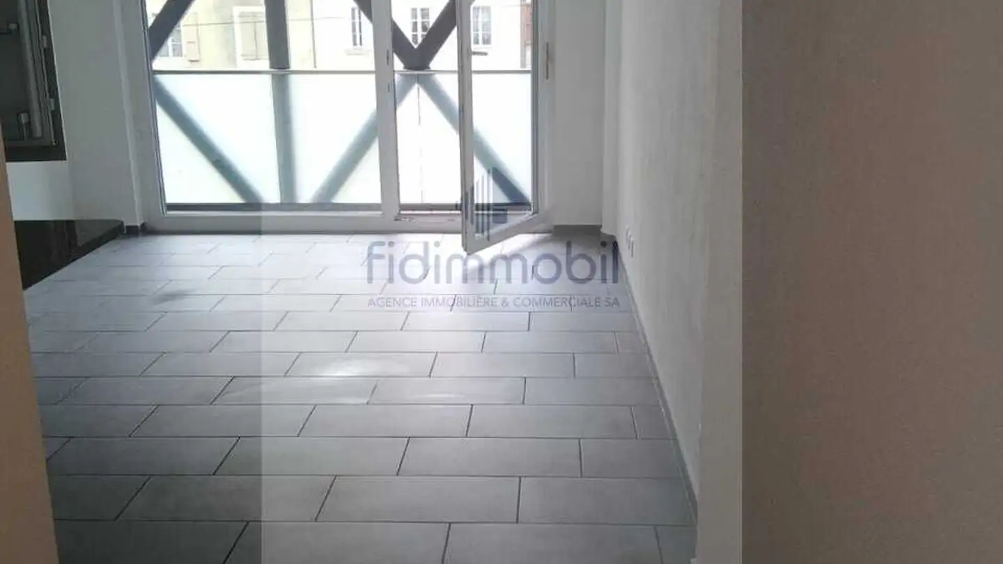 Appartamento in affitto - Rue De L'écluse 38, 2000 Neuchâtel - Photo 2