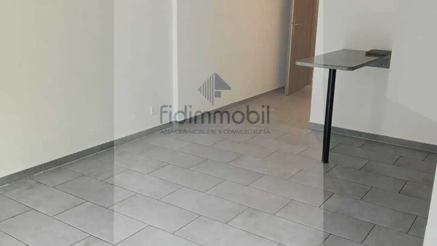 Appartamento in affitto - Rue De L'écluse 38, 2000 Neuchâtel - Photo 3