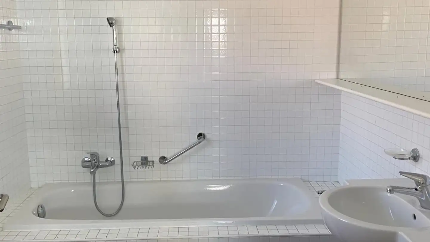 Apartment for rent - Strada Regina 70, 6982 Agno - Photo 4