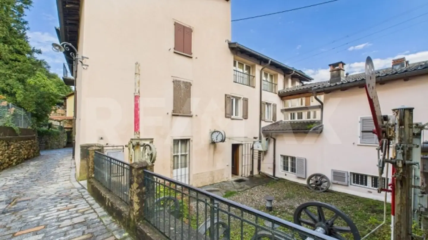 Einfamilienhaus kaufen - 6914 Carona