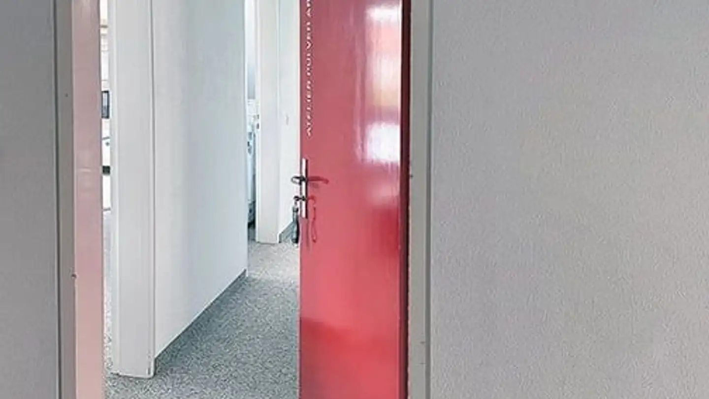 Bürofläche mieten - Rue De Fribourg / Freiburgstrasse 14, 2503 Biel/Bienne - Foto 2