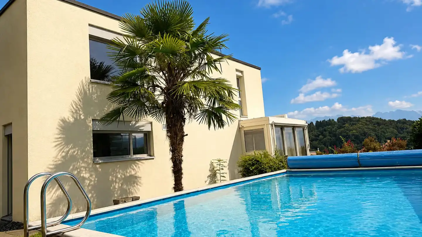 Maison individuelle à louer - Buggenacher 29, 6043 Adligenswil