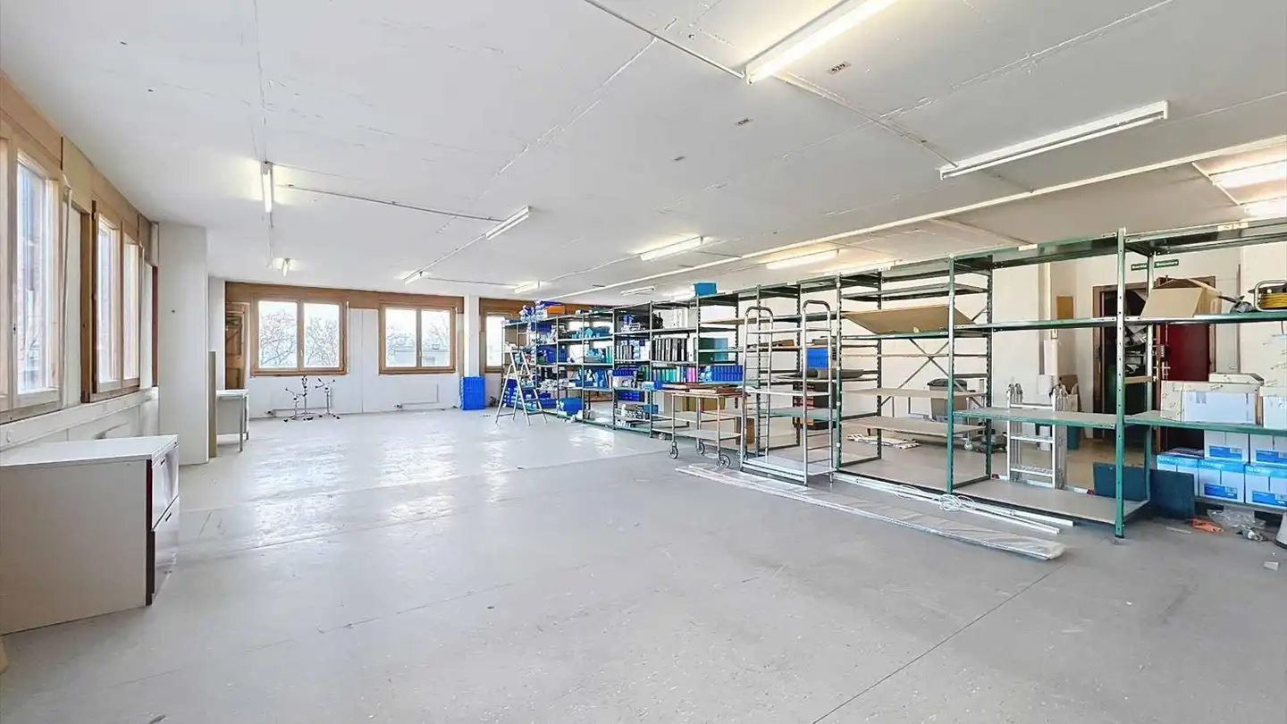 Commercial à vendre - 1110 Morges