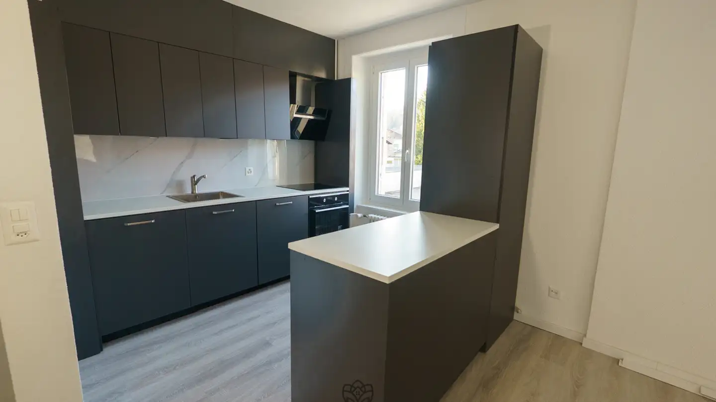 Appartamento in vendita - Rue Des Jeanneret 27, 2400 Le Locle