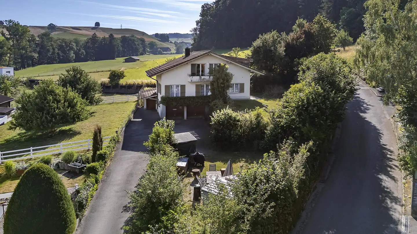 Maison individuelle à vendre - Rollisweg 5, 3177 Laupen BE - Photo 2