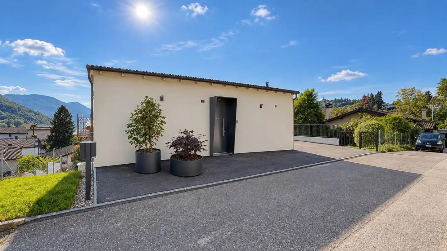 Single house for rent - 6915 Pambio-Noranco