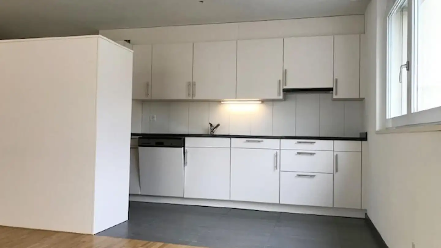 Wohnung mieten - Eisenburgstrasse 4, 8854 Siebnen - Foto 2