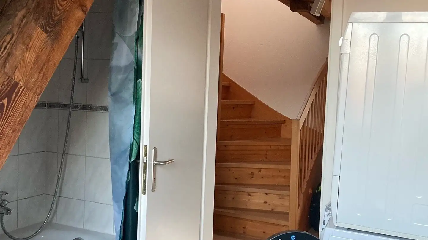 Dachgeschosswohnung mieten - Eichliackerstrasse 78, 8406 Winterthur - Foto 4