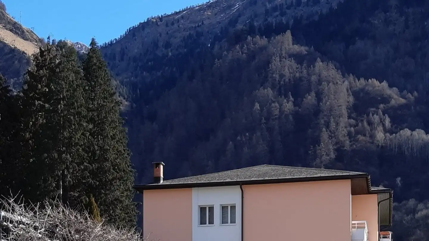 Appartamento in affitto - 6718 Olivone - Photo 2