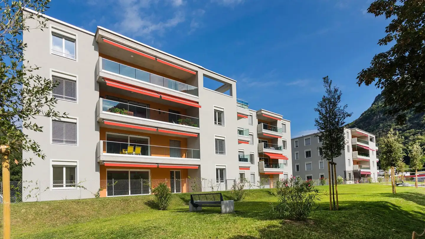 Appartement à louer - Via Lischedo 1, 6802 Rivera