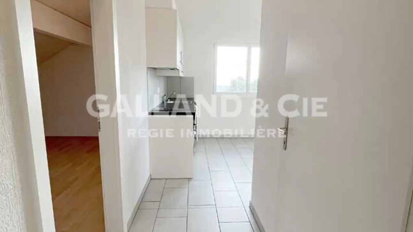 Apartment for rent - Chemin De La Rouette, 1182 Gilly - Photo 2