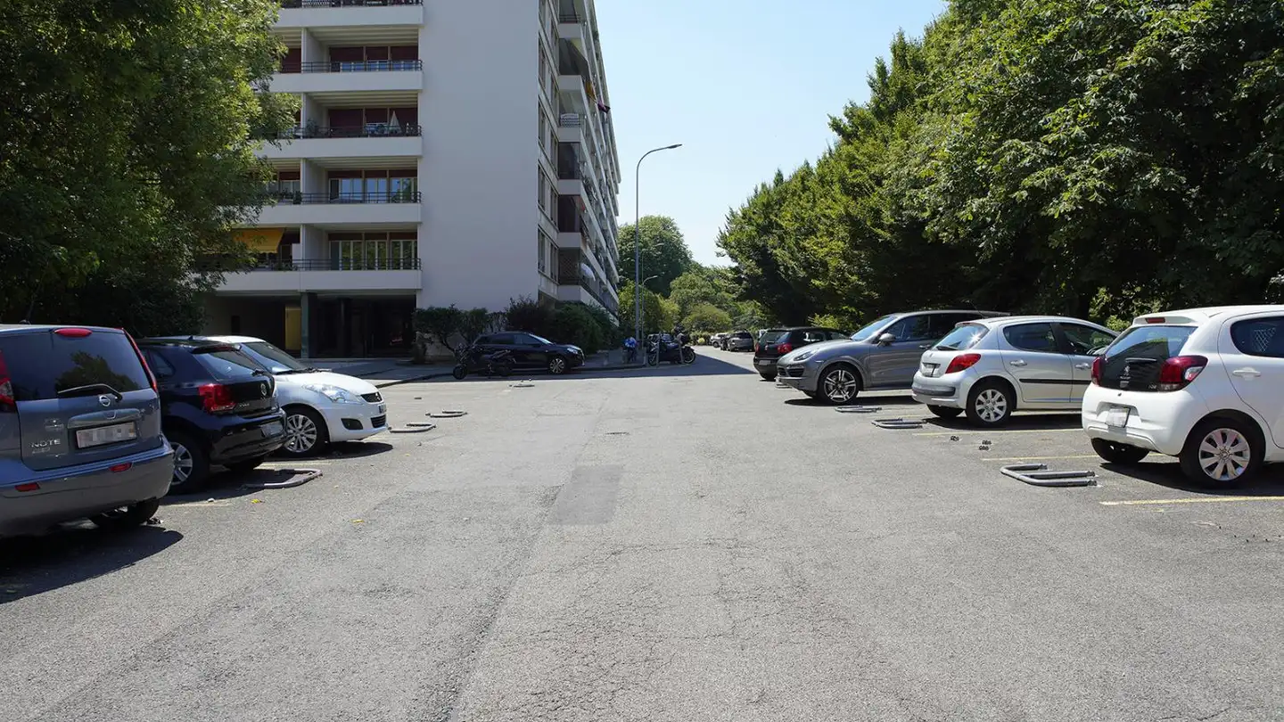 Place de parking extérieure à louer - Rue Du Vidollet 11, 1202 Genève - Photo 4