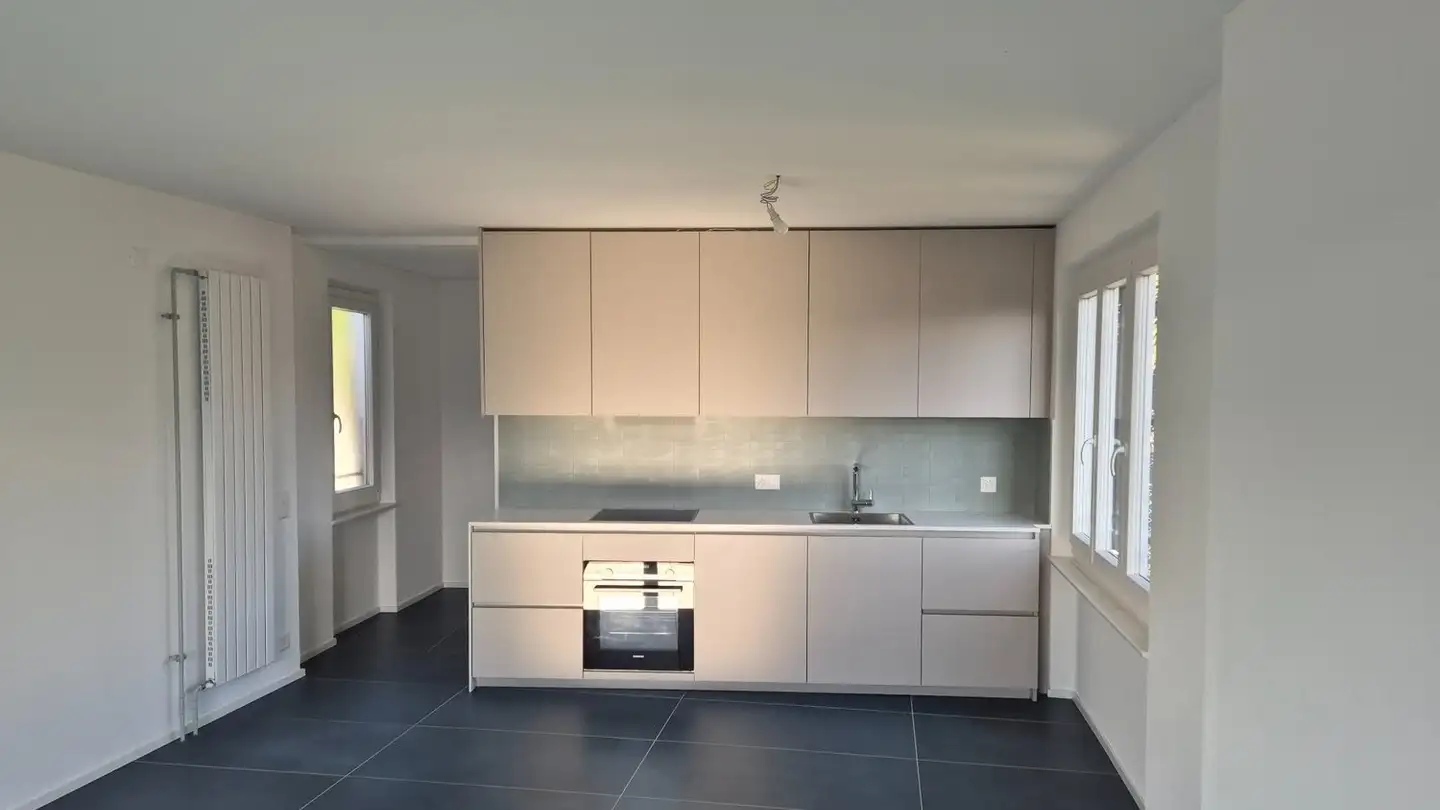 Einfamilienhaus mieten - Vicolo Strecia 2, 6992 Vernate