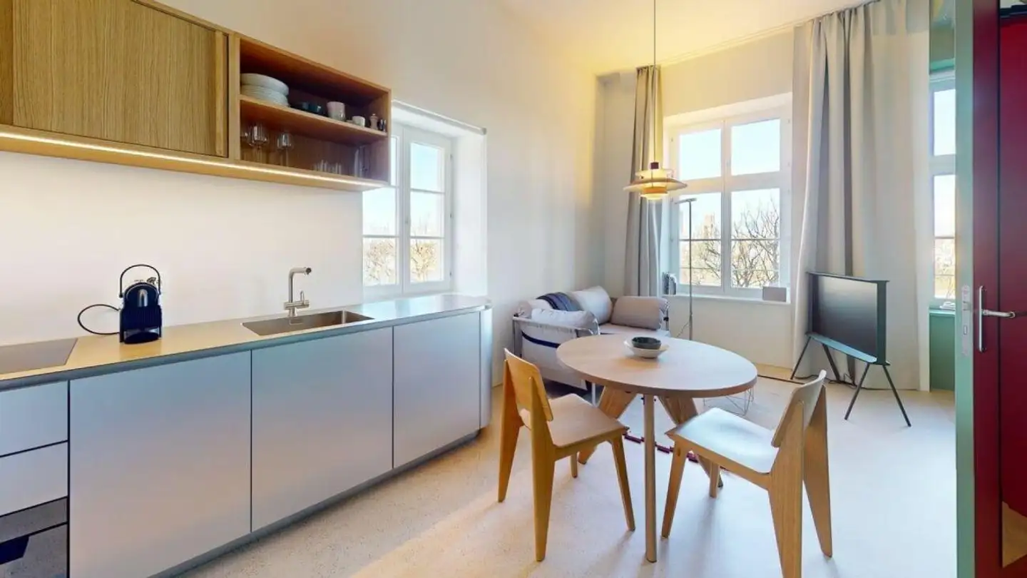 Furnished apartment for rent - St. Alban-Rheinweg, 4052 Basel - Photo 2