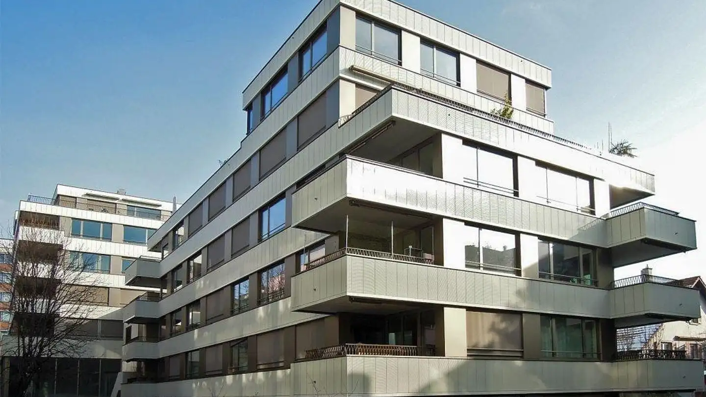 Tiefgaragenstellplatz mieten - Anemonenstrasse 45, 8047 Zürich