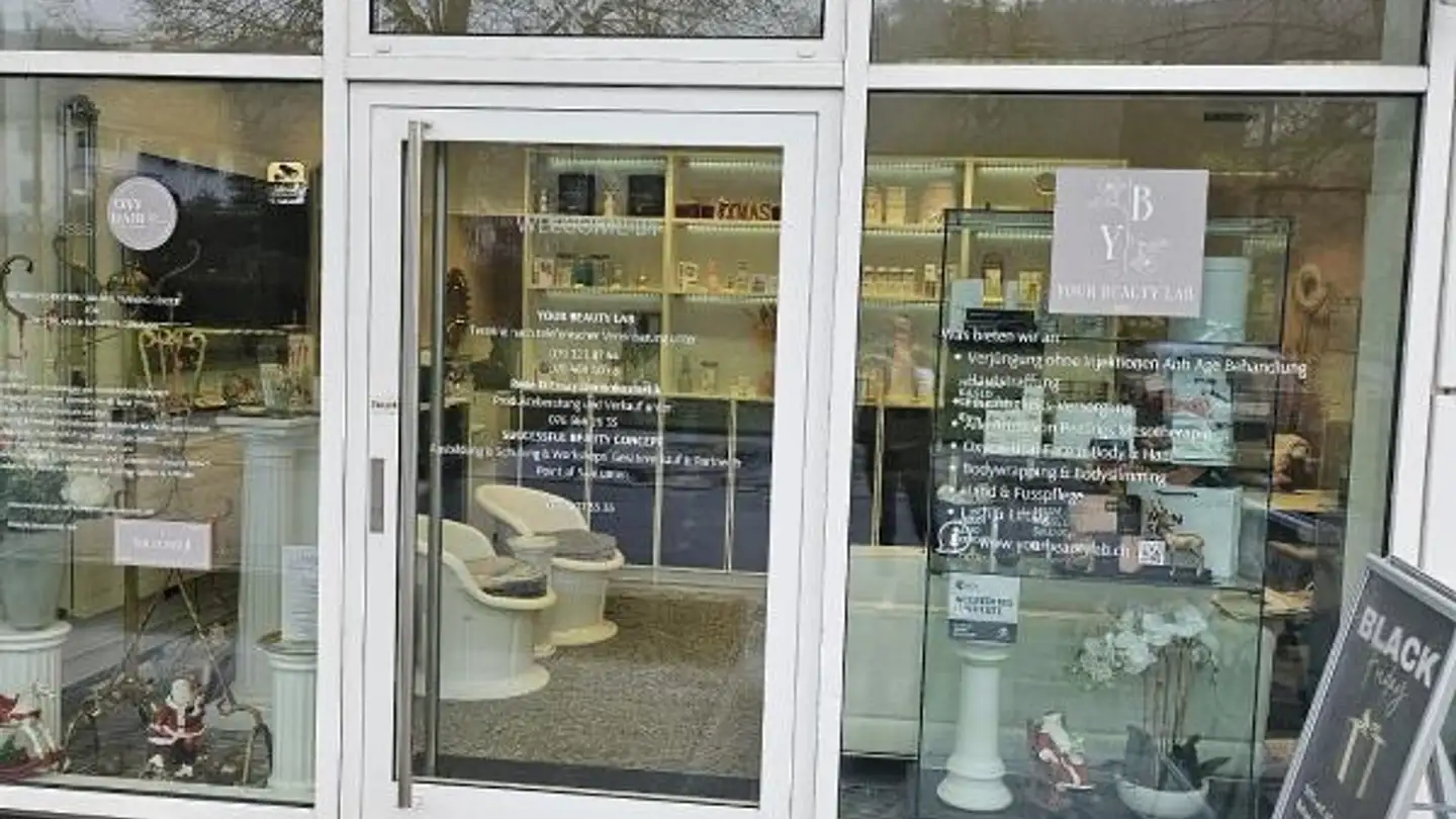 Gewerbe mieten - Im Sihlhof 4, 8134 Adliswil