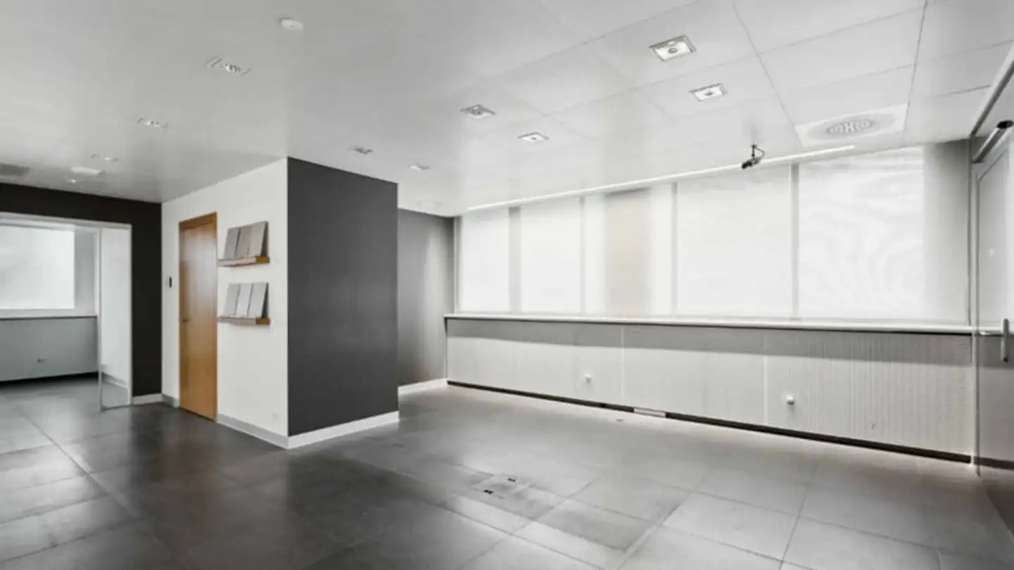 Commerciale in affitto - 2034 Peseux - Foto 4