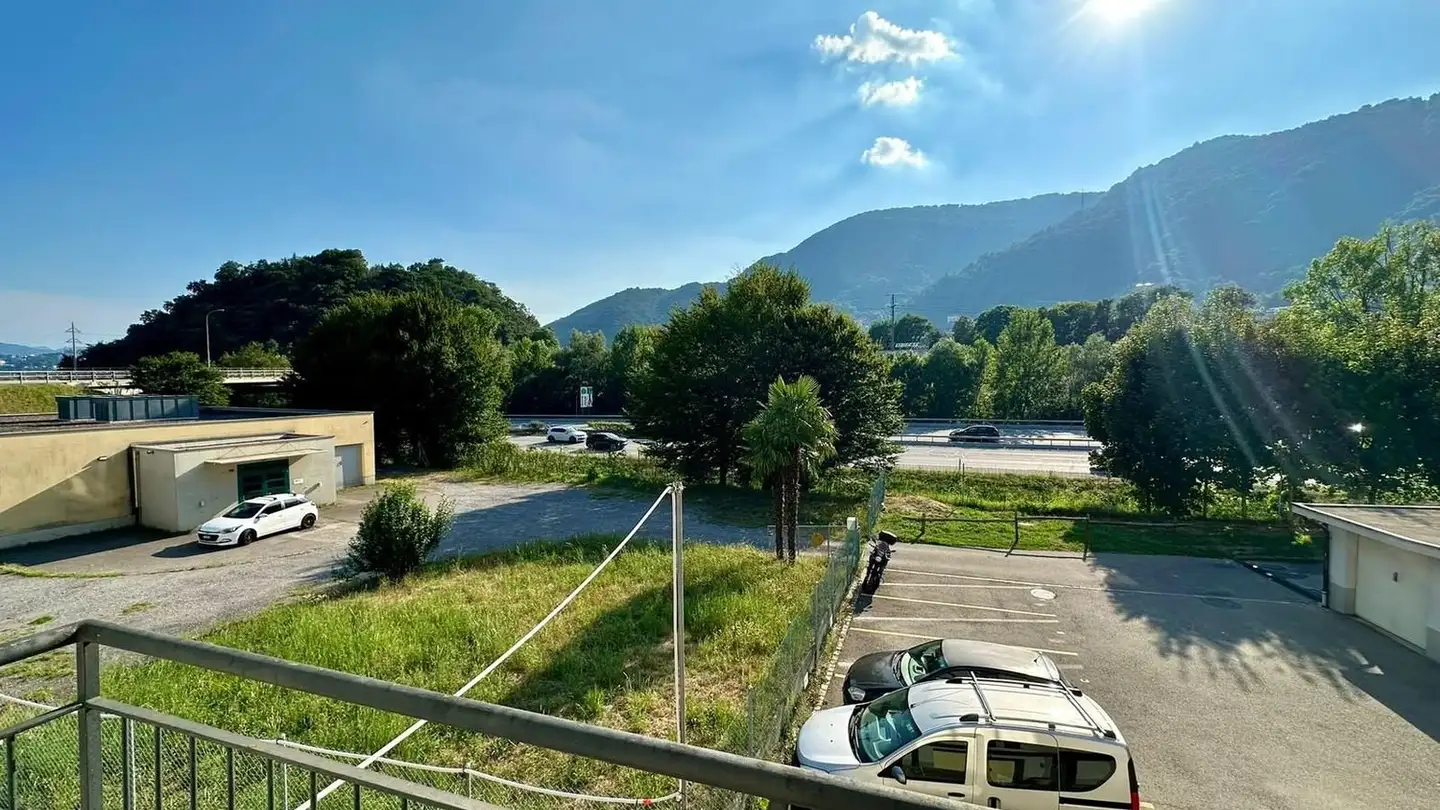 Apartment for rent - Via Cantonale 10, 6814 Cadempino - Photo 4