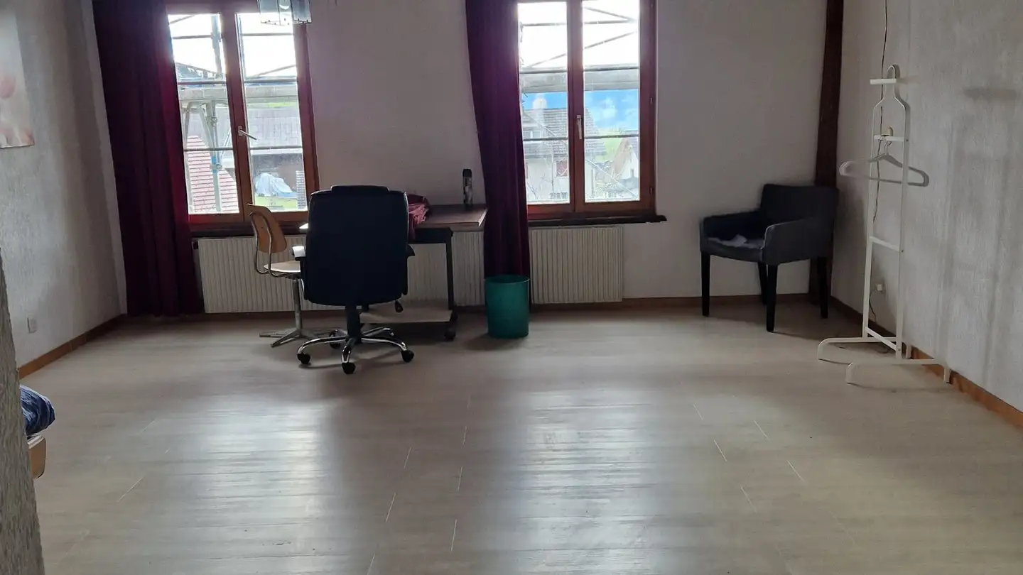 Wohnung mieten - Badstrasse 2, 8340 Hinwil