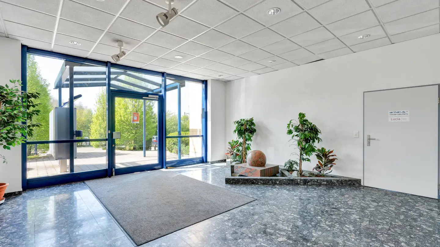 Bureau à louer - Lohstampfestrasse 11, 8274 Tägerwilen - Photo 2