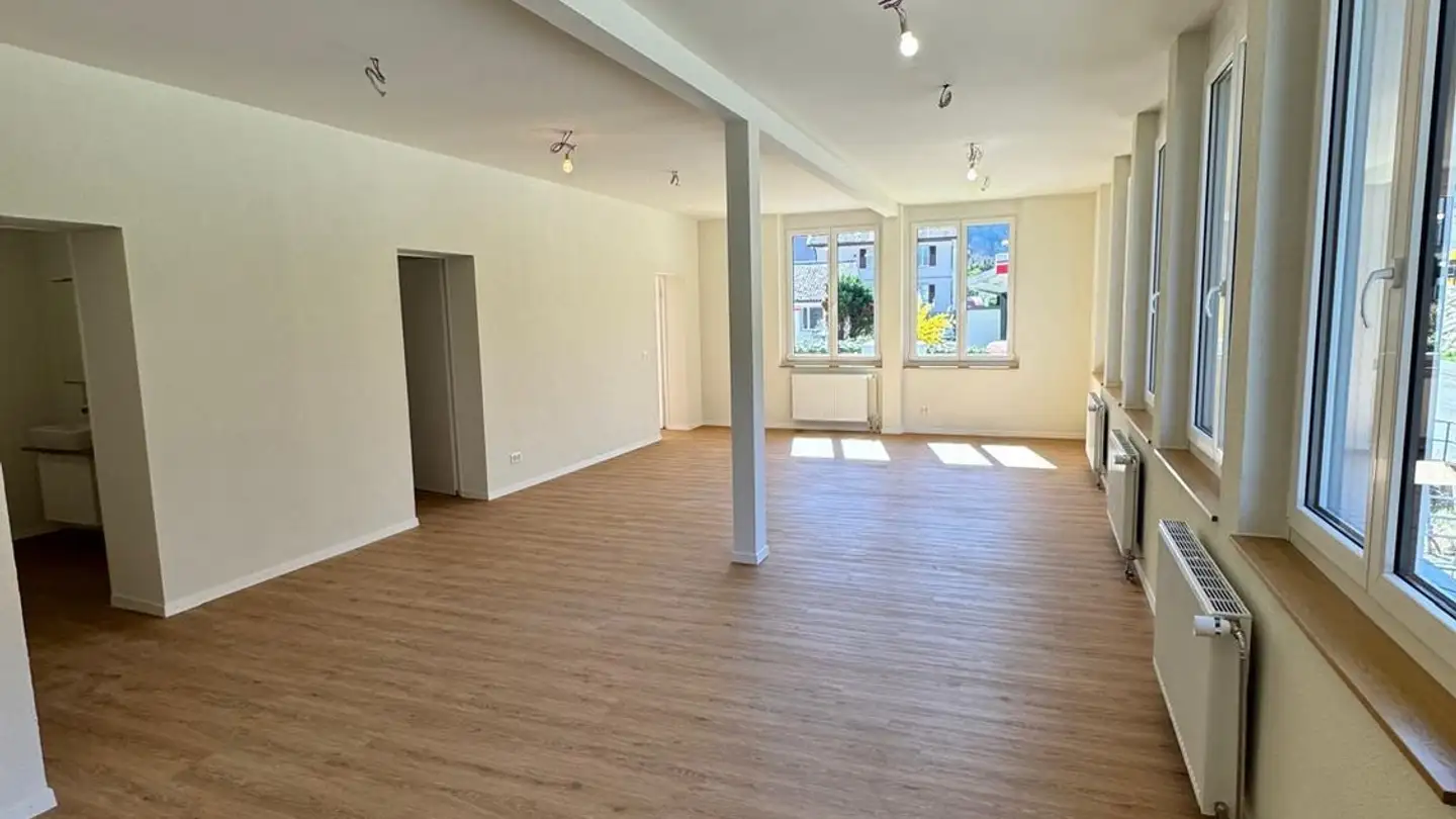 Spazio ufficio in affitto - Hauptstrasse 1, 4437 Waldenburg - Photo 4