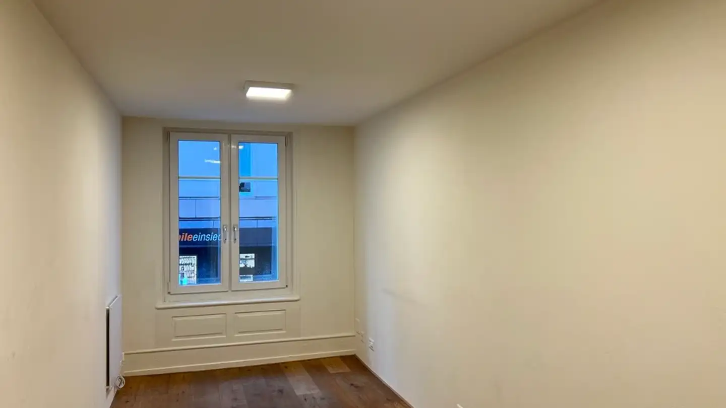 Bureau à louer - Hauptstrasse 67, 8840 Einsiedeln - Photo 3