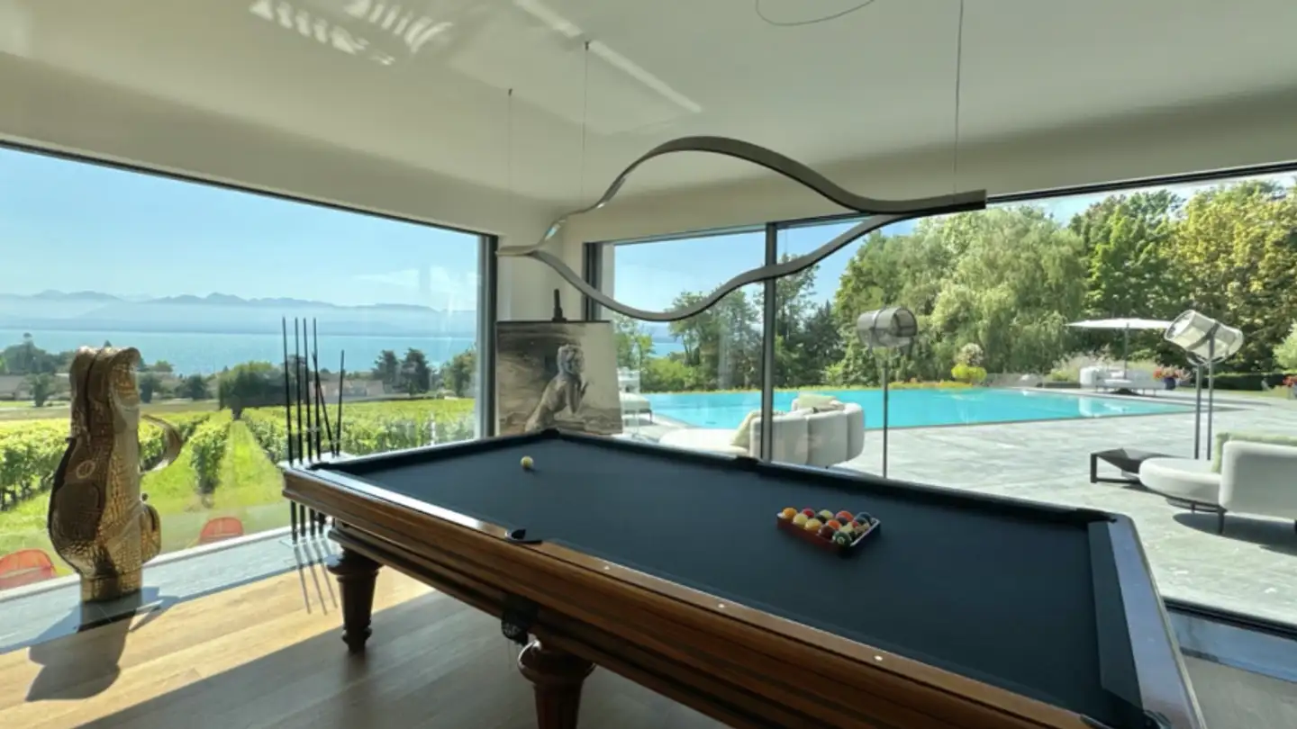 Single house for sale - 1195 Dully