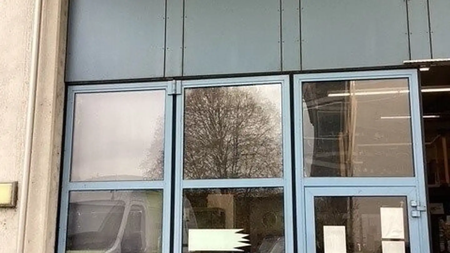 Office space for rent - Knonauerstrasse 54, 6330 Cham - Photo 2