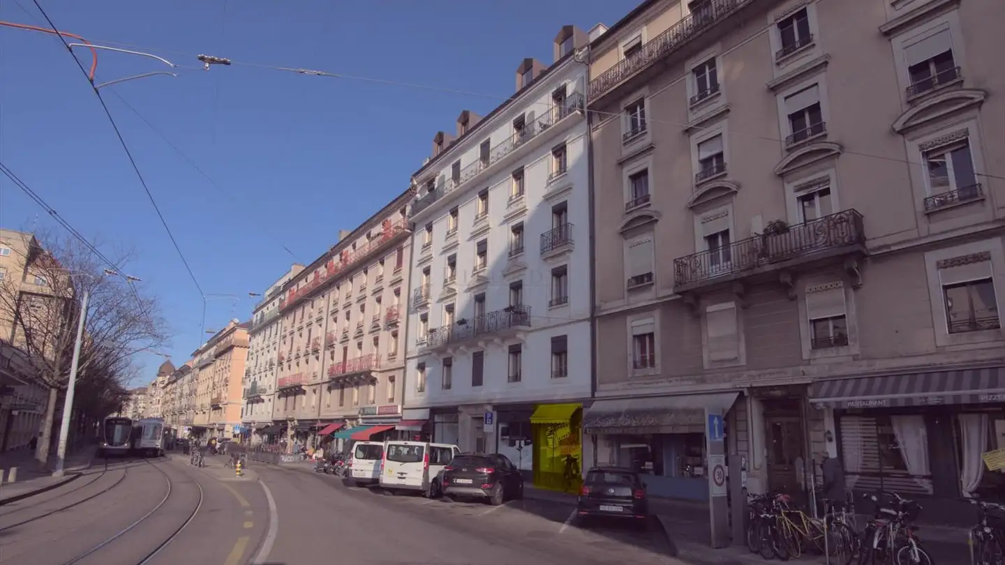 Arcade à louer - Rue De Carouge 95, 1205 Genève