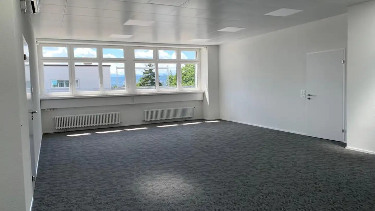 Office space for rent - Obere Wiltisgasse 48, 8700 Küsnacht ZH - Photo 3
