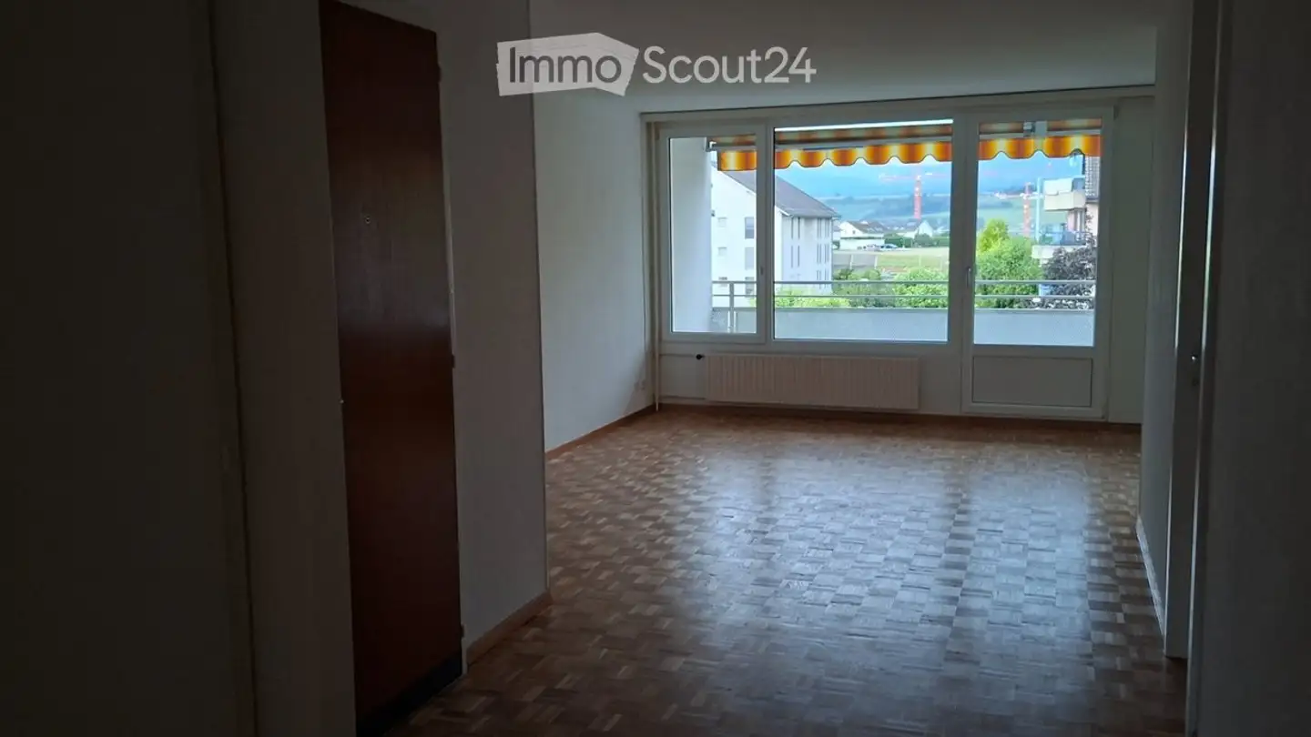 Apartment for rent - 1147 Montricher - Photo 4