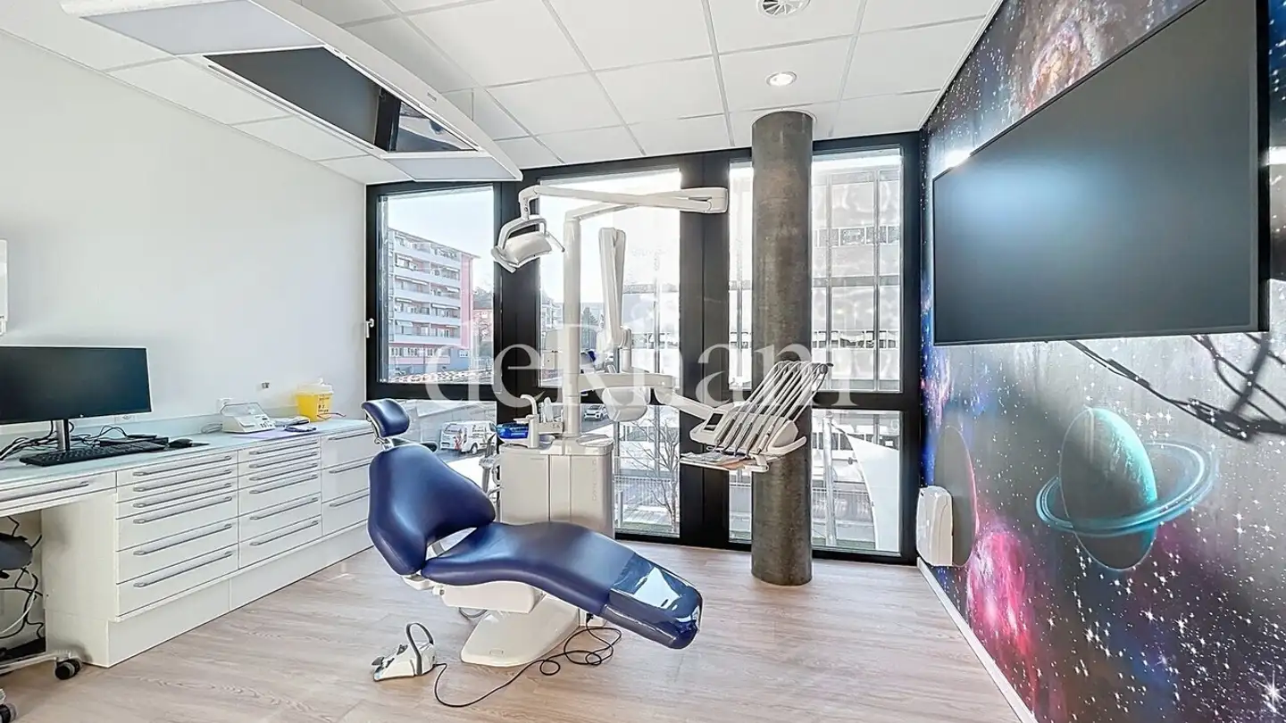 Commercial for rent - Rue de Lausanne 62, 1020 Renens VD - Photo 2